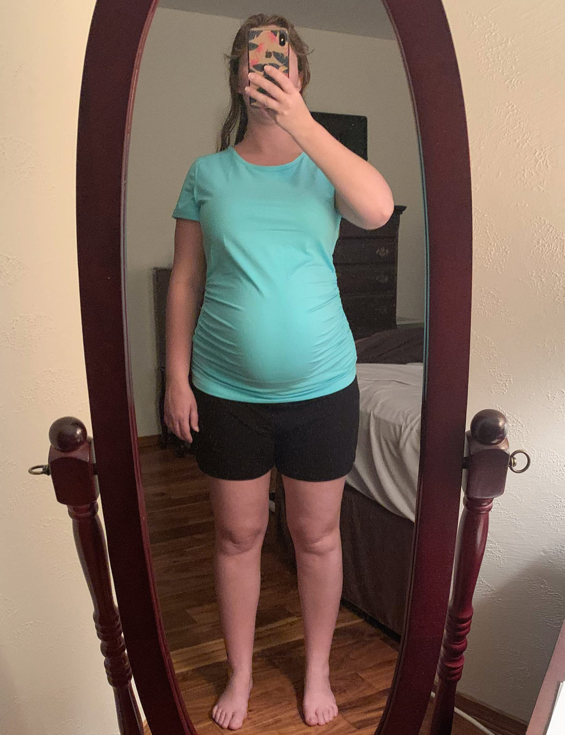 Peauty White Maternity Tops  for Women Side Ruched T Shirts