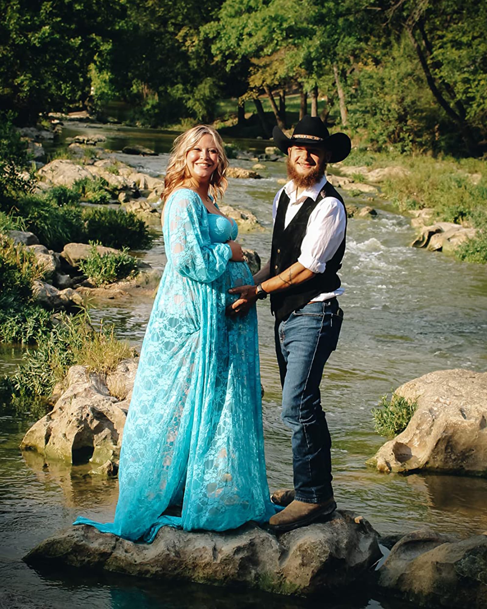 Saslax Lace Off Shoulder Doubly Split A-line Skirt Maternity Dress